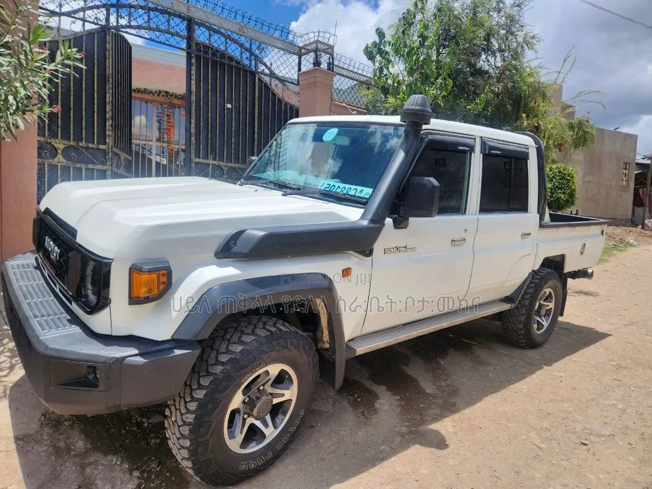 Toyota Land Cruiser 2019 Off white