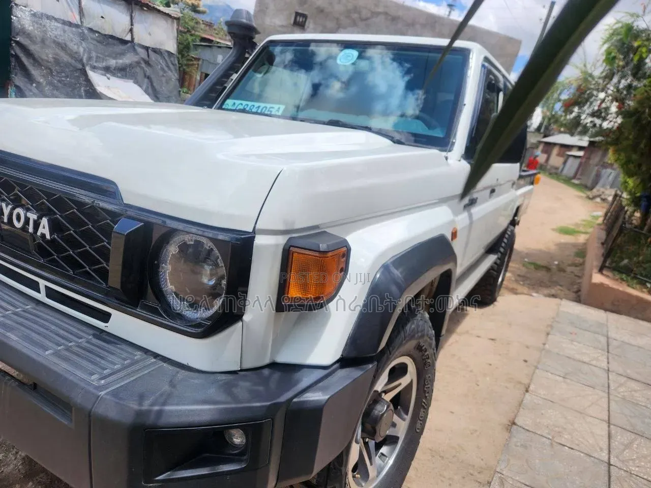 Toyota Land Cruiser 2019 Off white