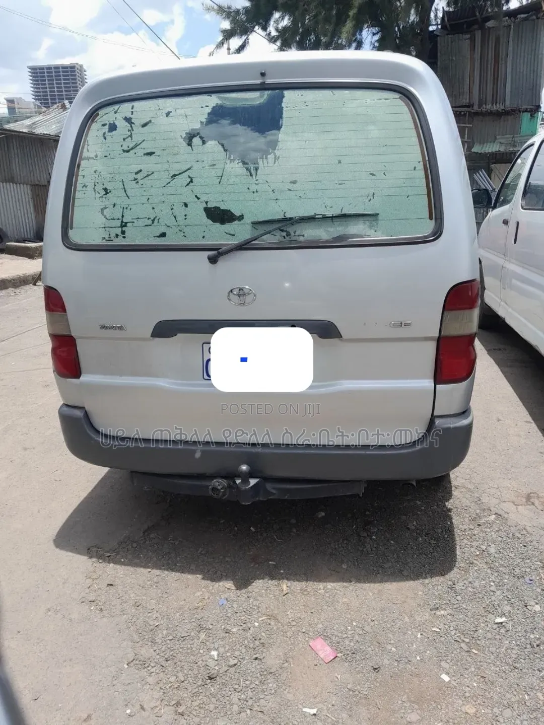 Toyota HiAce 2002 Silver