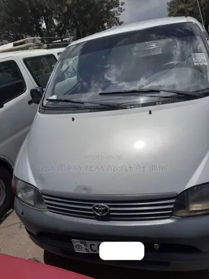 Toyota HiAce 2002 Silver