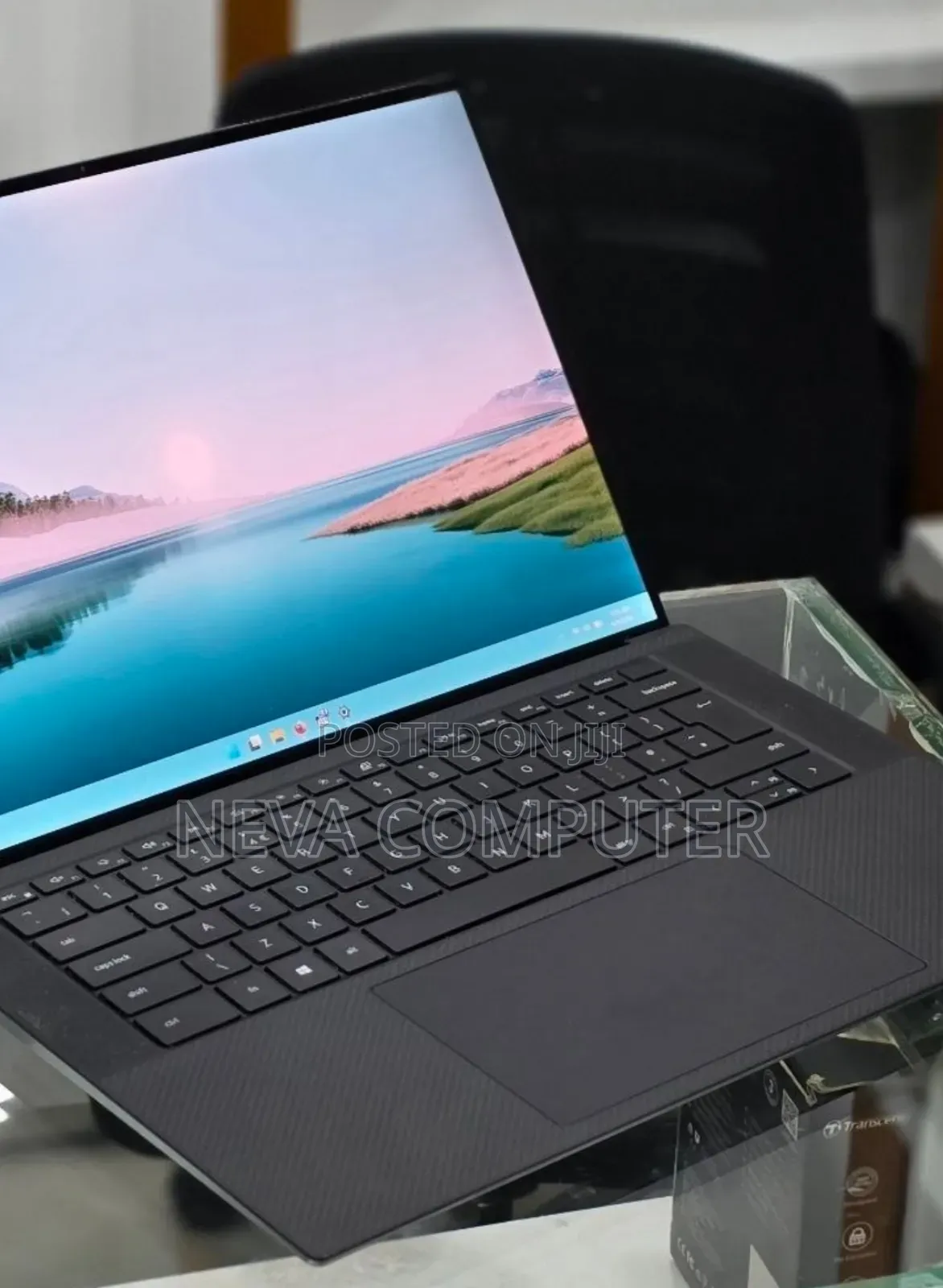 New Laptop Dell Precision 5550 16GB Intel Core i7 SSD 512GB