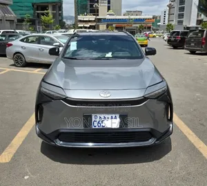 New Toyota bZ4X 2024 Gray