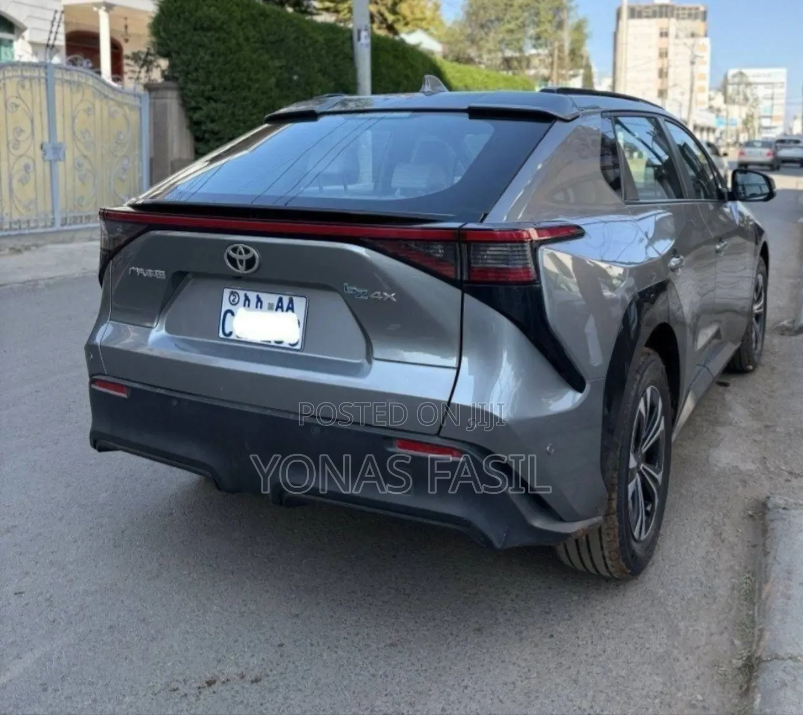 New Toyota bZ4X 2024 Gray