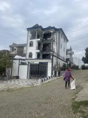 5bdrm Duplex in Kolfe Keranio for rent