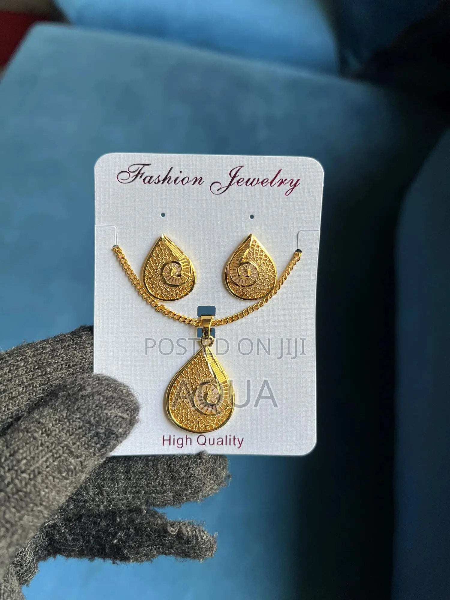 Necklace and Earings