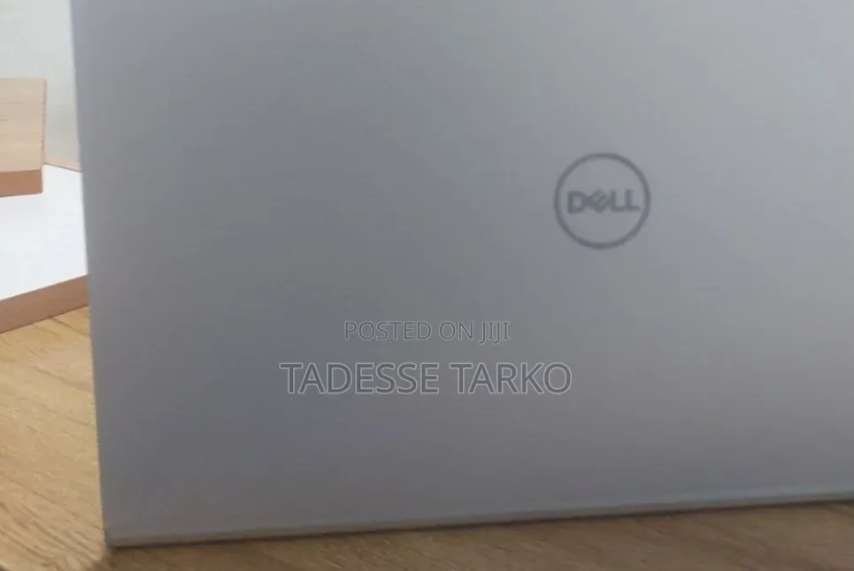 New Laptop Dell 16GB Intel Core i7 SSD 512GB