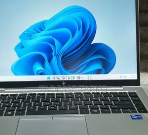 New Laptop HP EliteBook 840 G8 16GB Intel Core i7 SSD 512GB