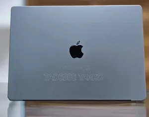 New Laptop Apple MacBook Pro M1 32GB Apple M1 Pro SSD 512GB