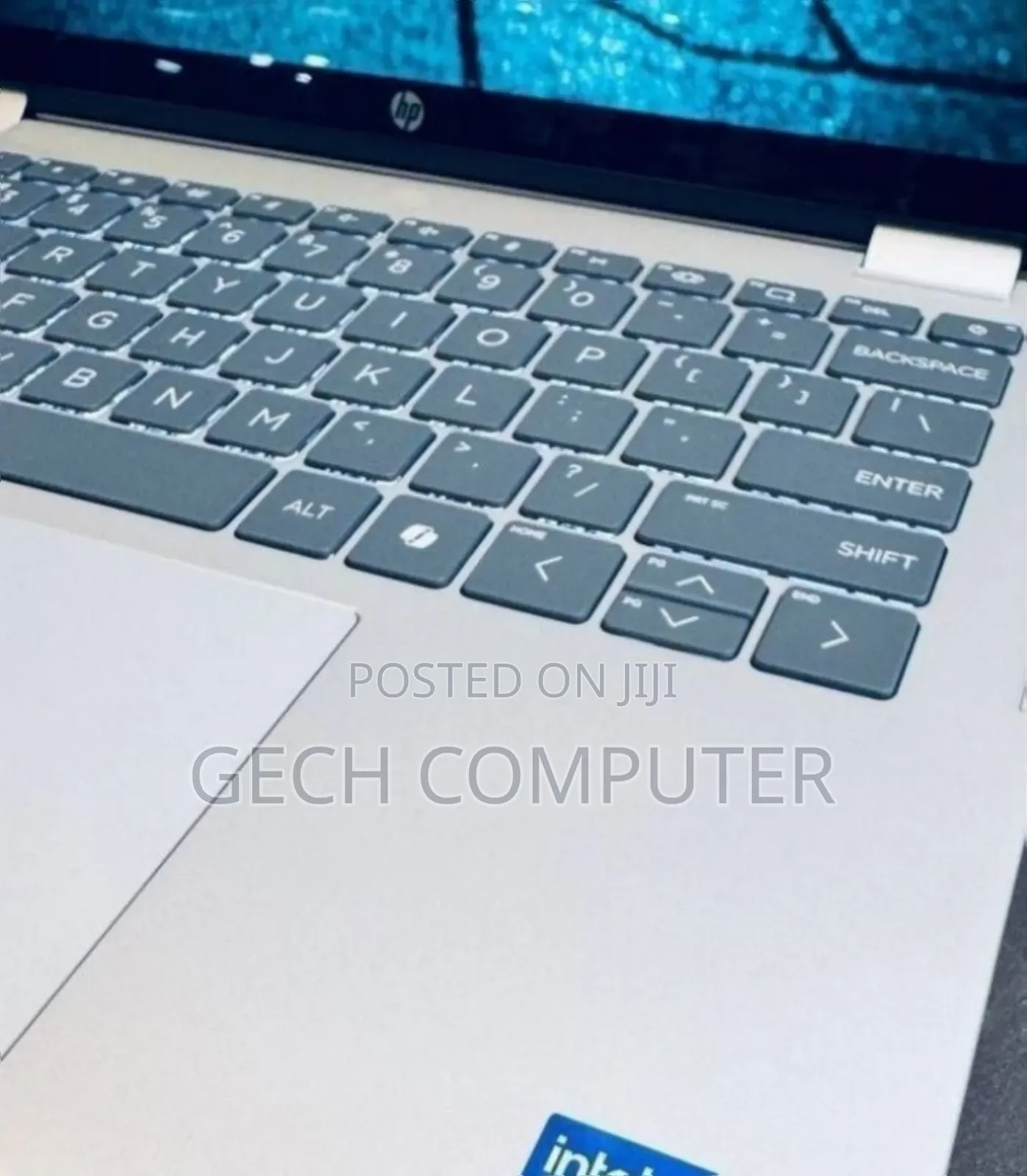 New Laptop HP OmniBook 5 Flip 16GB Intel Core i7 SSD 512GB