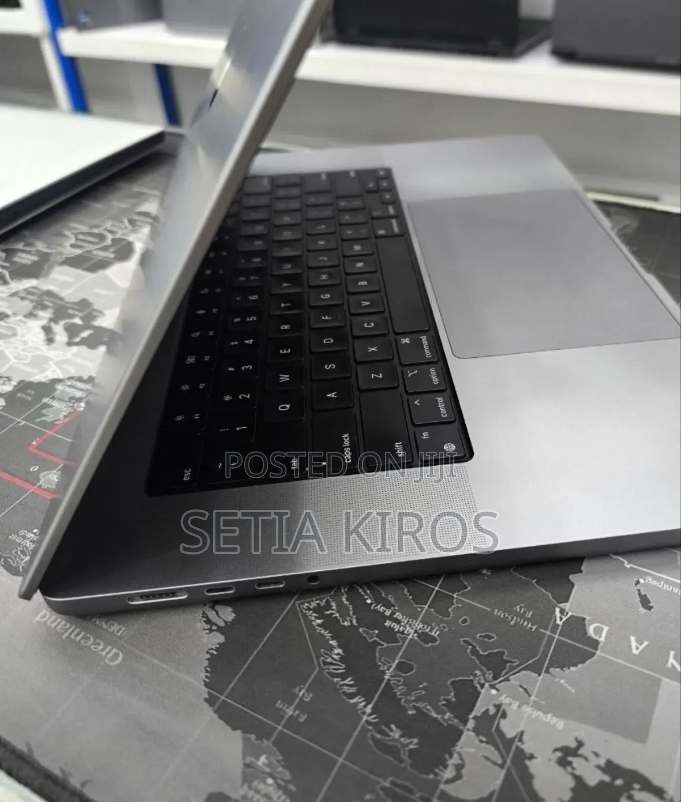 New Laptop Apple MacBook Pro 2021 M1 32GB Apple M1 SSD 1T