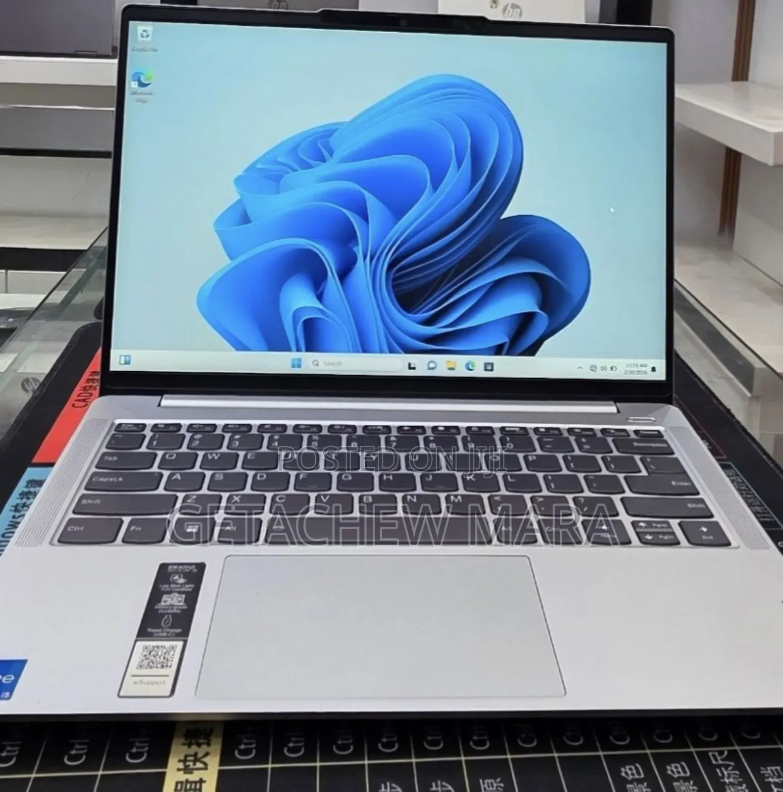 New Laptop Lenovo Ideapad 3 16GB Intel Core i5 SSD 512GB