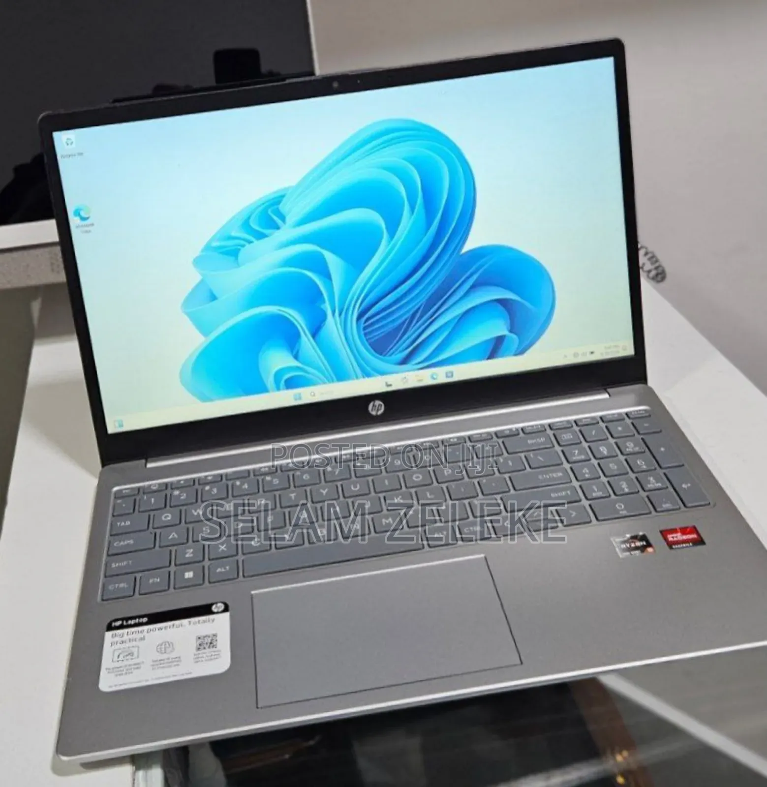 New Laptop HP Stream Notebook 16GB AMD Ryzen 5 SSD 256GB