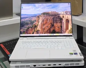 New Laptop Lenovo 16GB Intel Core i9 SSD 1T