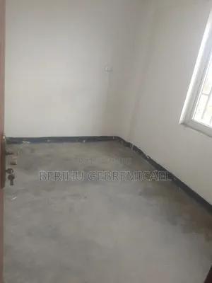 3bdrm Condo in አያት, Yeka for rent