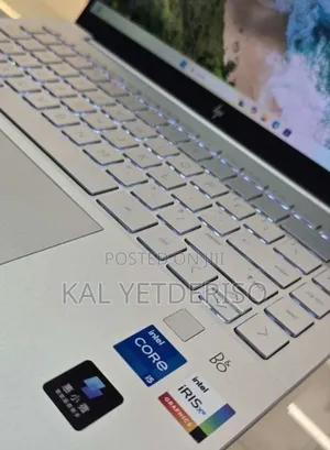 New Laptop HP Pavilion 10 16GB Intel Core 5 SSD 1T