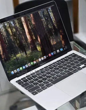 New Laptop Apple MacBook Air 2020 M1 8GB SSD 512GB