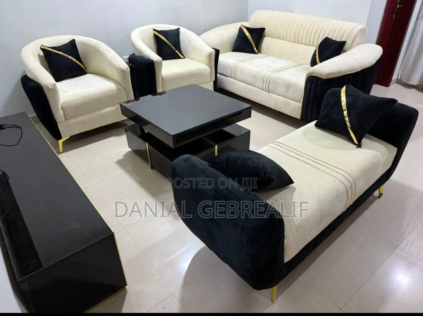 Sofa Code568