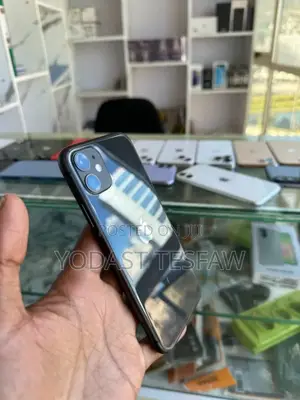 New Apple iPhone 11 128 GB