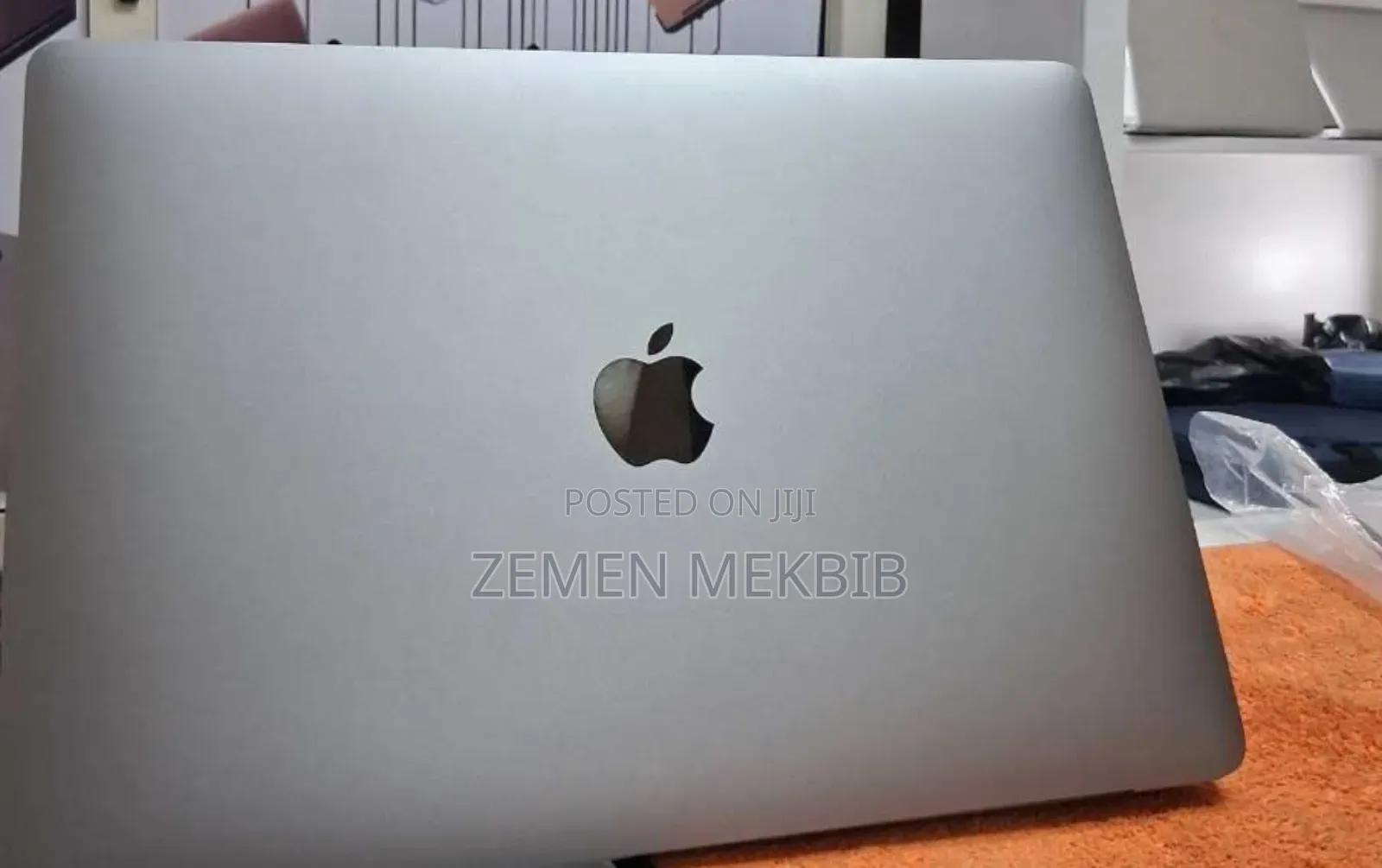 New Laptop Apple MacBook Air 2020 M1 8GB Apple M1 SSD 256GB