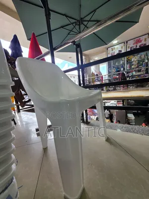 Armless Chair Pure Plastic