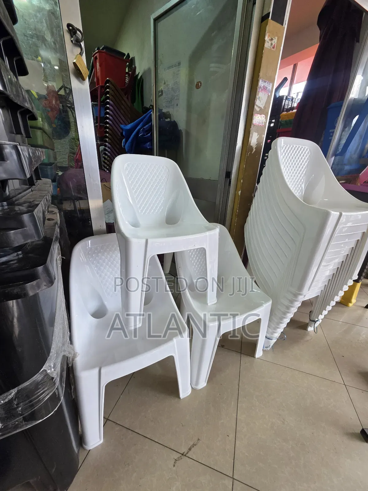 Armless Chair Pure Plastic