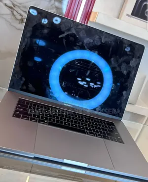 New Laptop Apple MacBook Pro 2016 16GB Intel Core i7 SSD 512GB