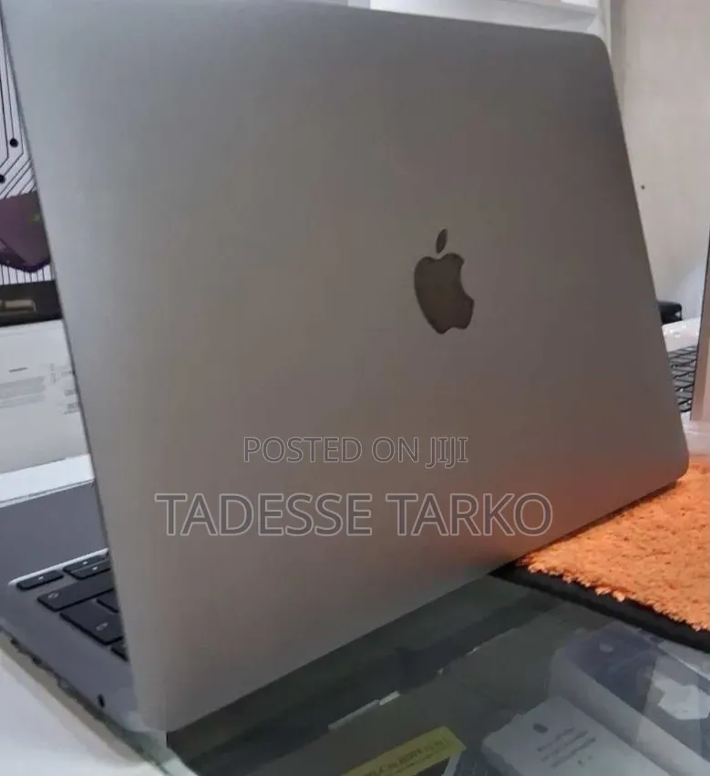 New Laptop Apple MacBook Air 2020 M1 8GB Apple M1 SSD 256GB