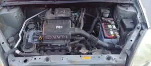 Toyota Vitz 1.0 FWD 3dr 2002 Gold