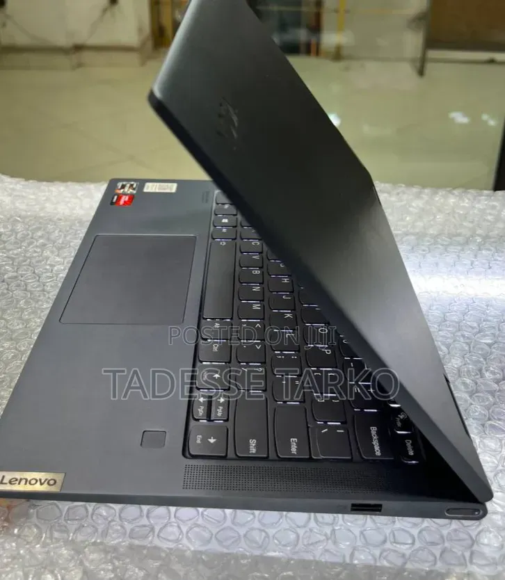 New Laptop Lenovo ThinkPad Yoga 16GB AMD Ryzen 7 SSD 512GB