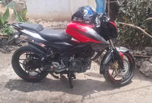 Bajaj Pulsar NS 200 2018 Red