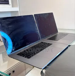 New Laptop Apple MacBook 2018 16GB Intel Core i7 SSD 512GB