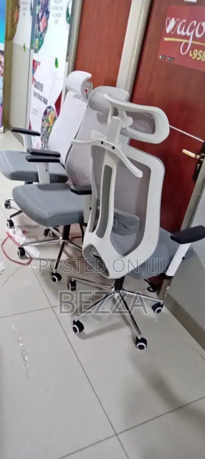 New Quality Managerial Staff Chair