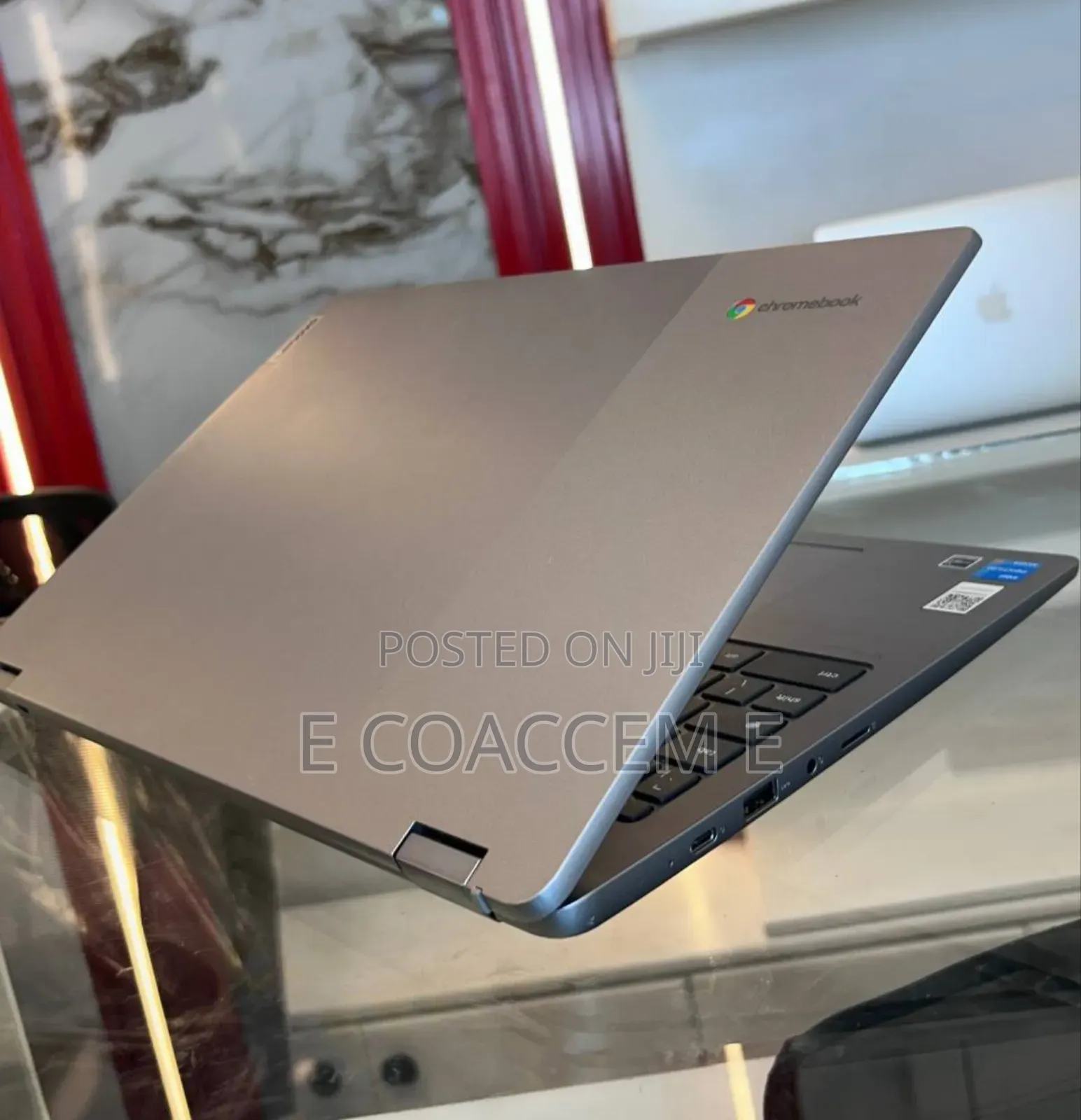 New Laptop Lenovo Chromebook N23 8GB Intel Core M SSD 256GB