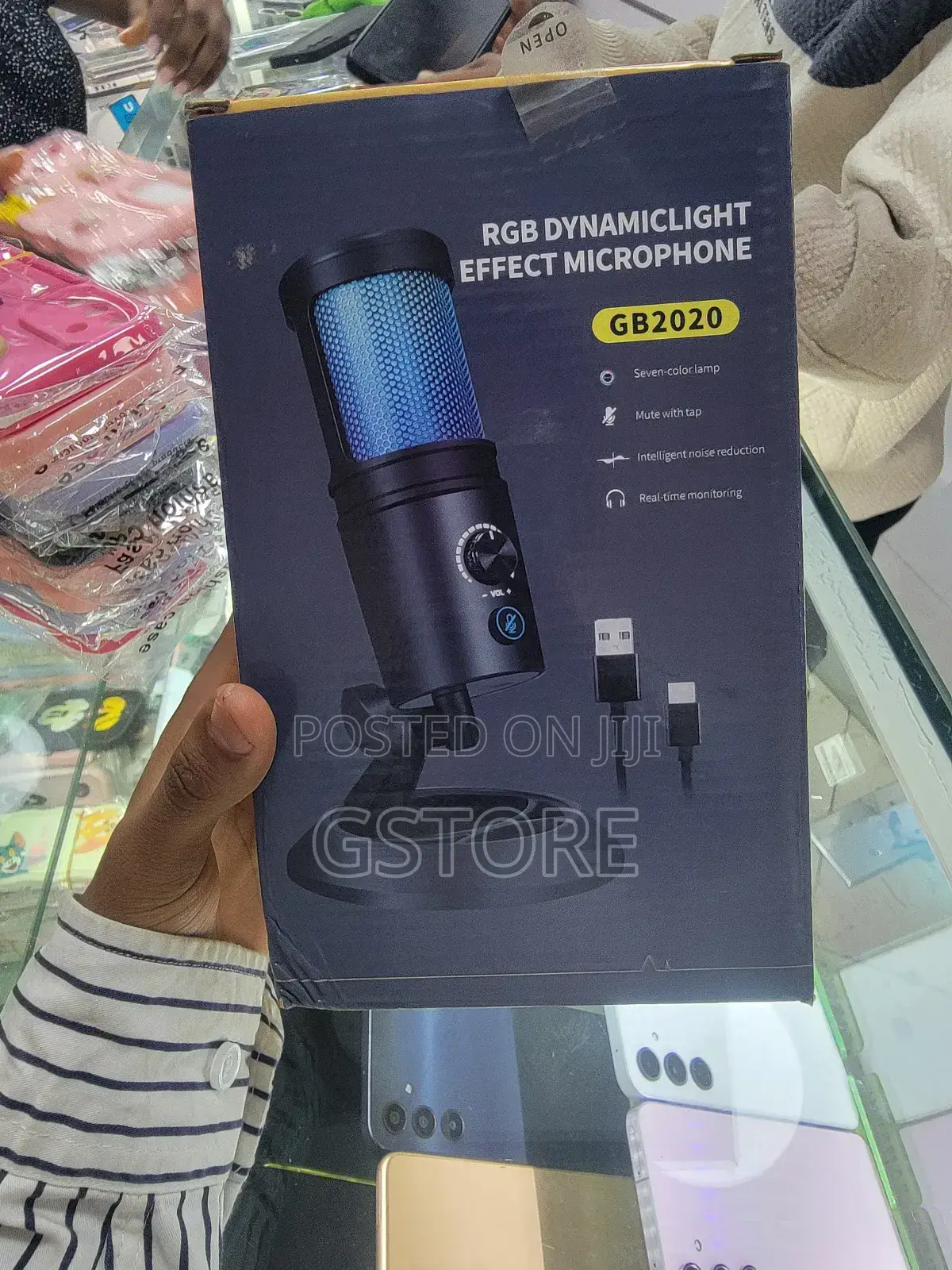 Microphone