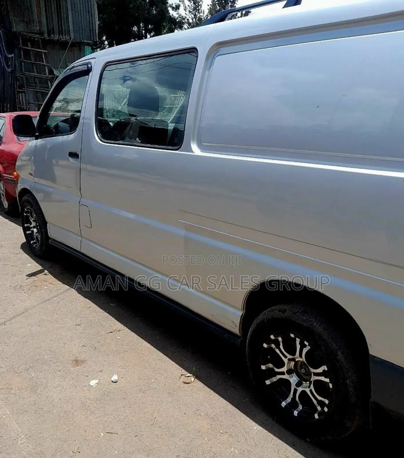 Toyota HiAce 2006 Silver
