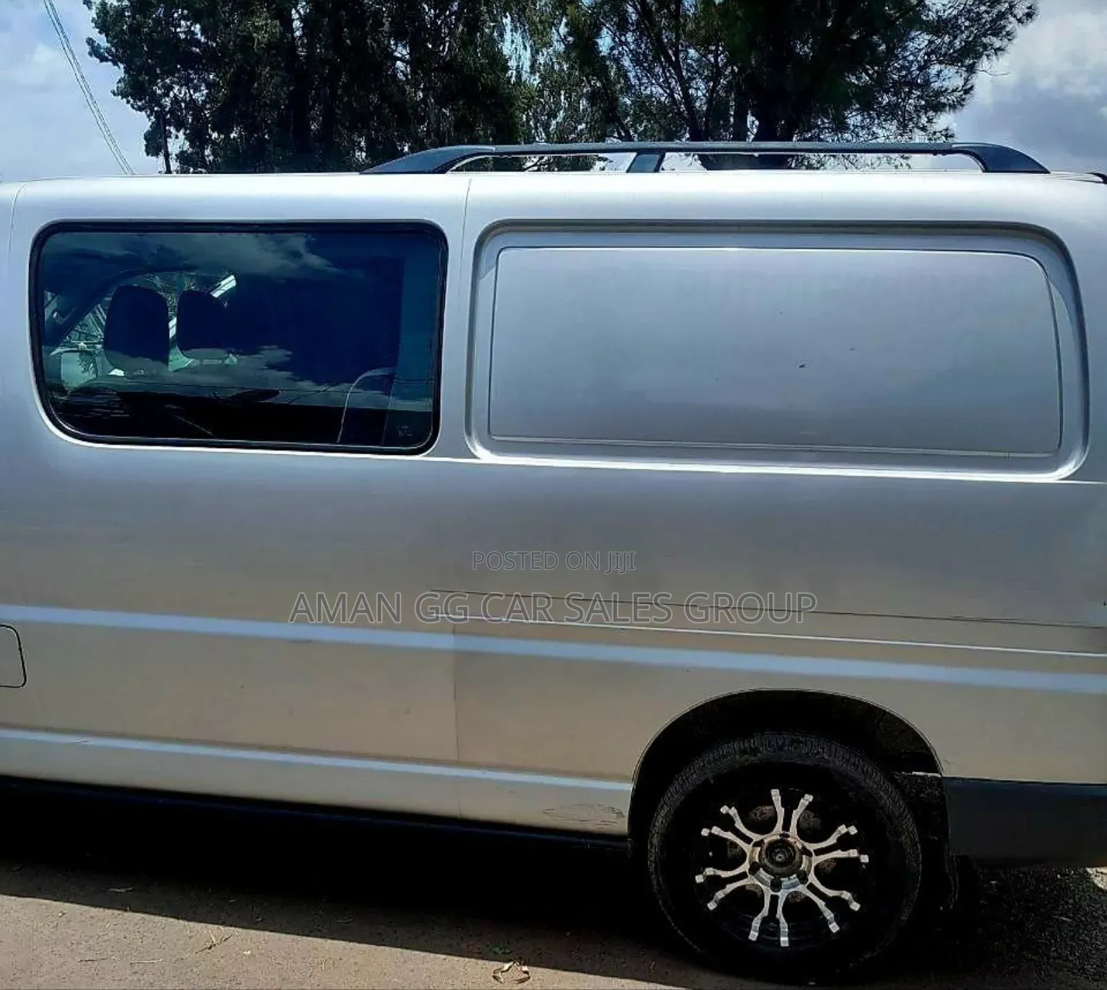 Toyota HiAce 2006 Silver