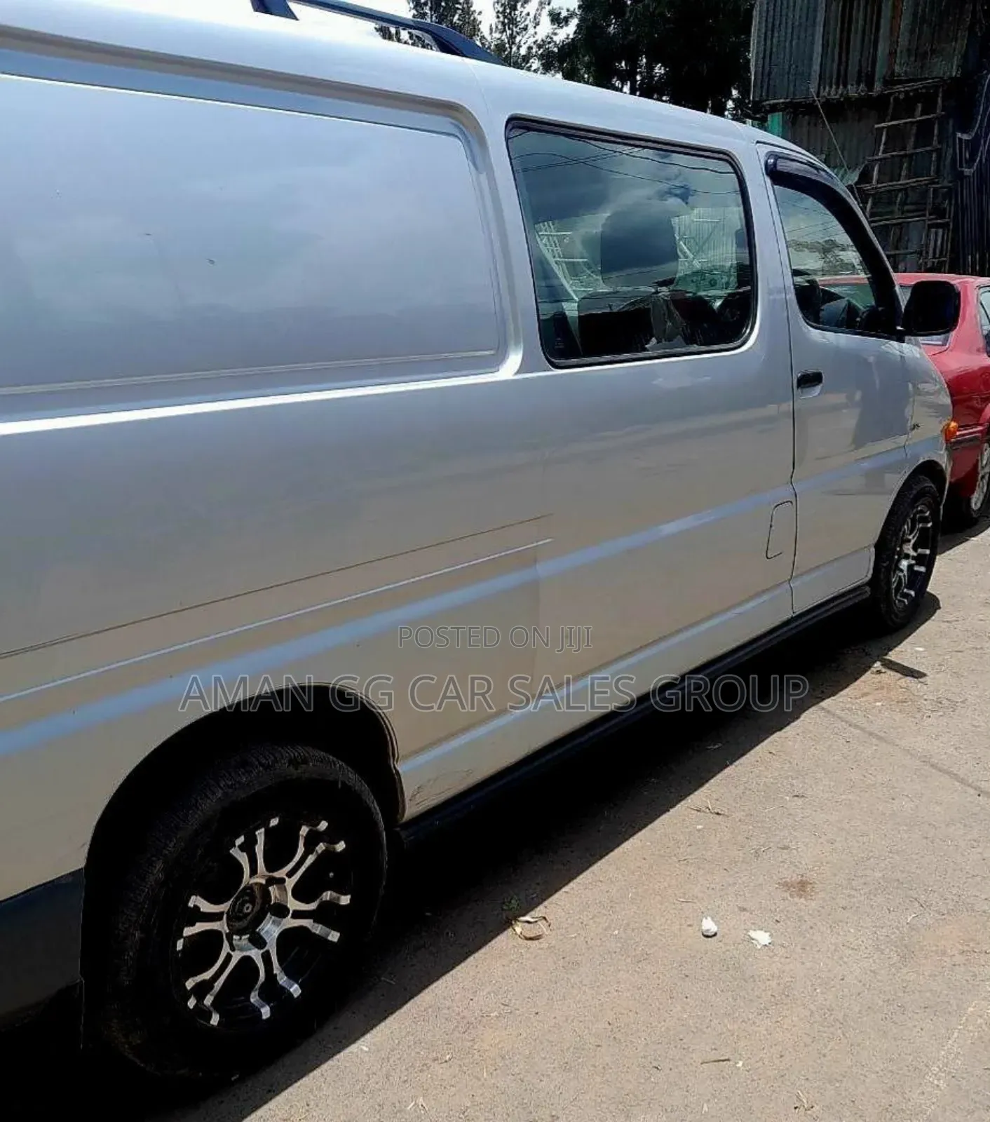 Toyota HiAce 2006 Silver