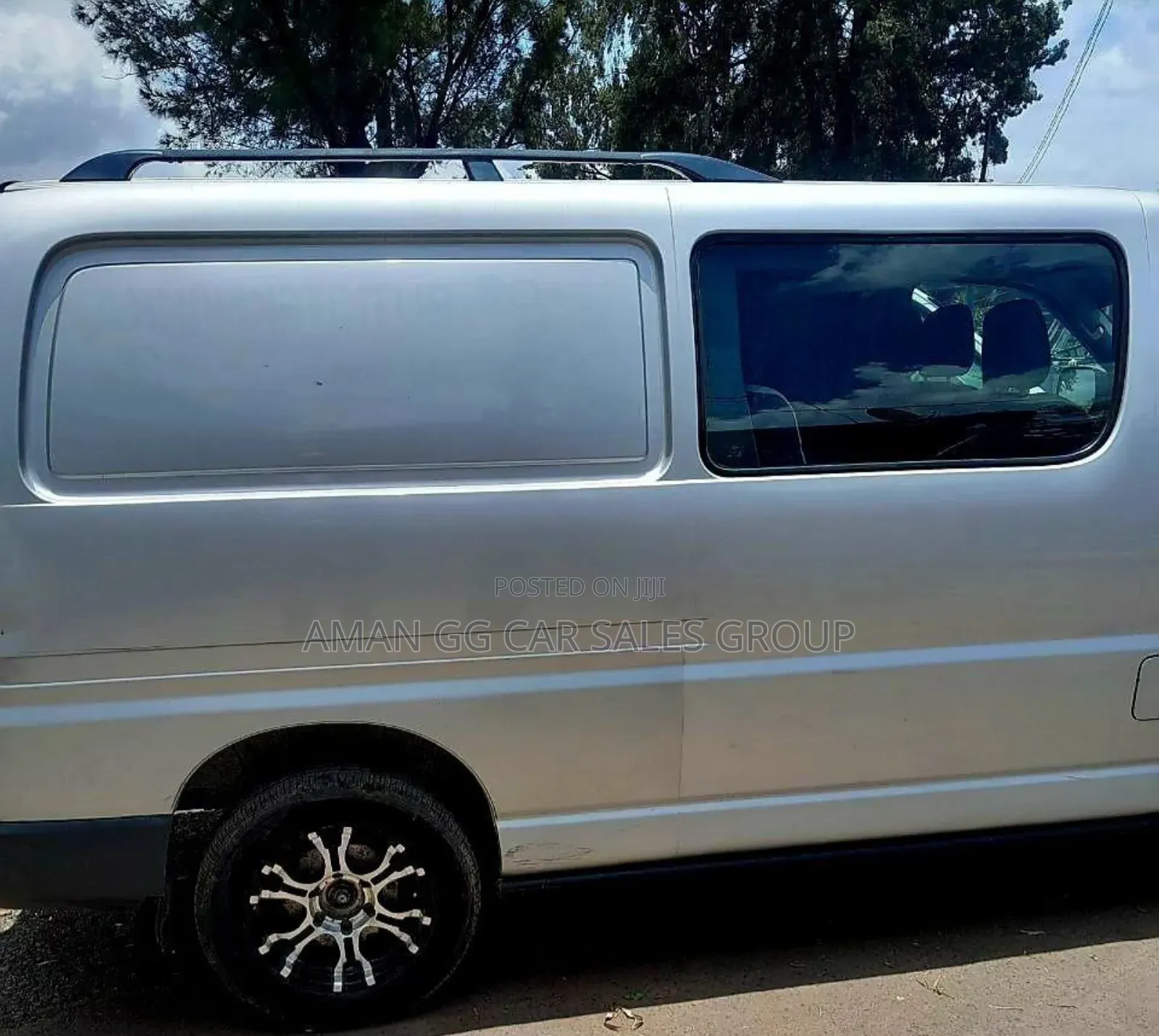 Toyota HiAce 2006 Silver