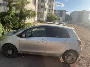 Suzuki Swift 2022 White