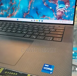 New Laptop Dell XPS 15 16GB Intel Core i7 SSD 512GB