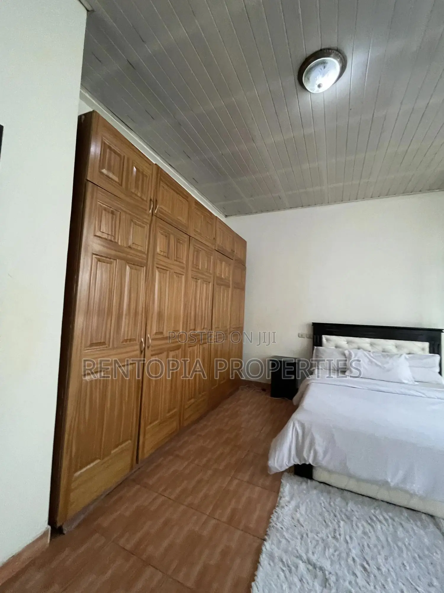 Furnished 6bdrm House in Bole for rent