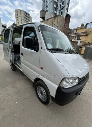 Suzuki APV Minibus 2024 Silver