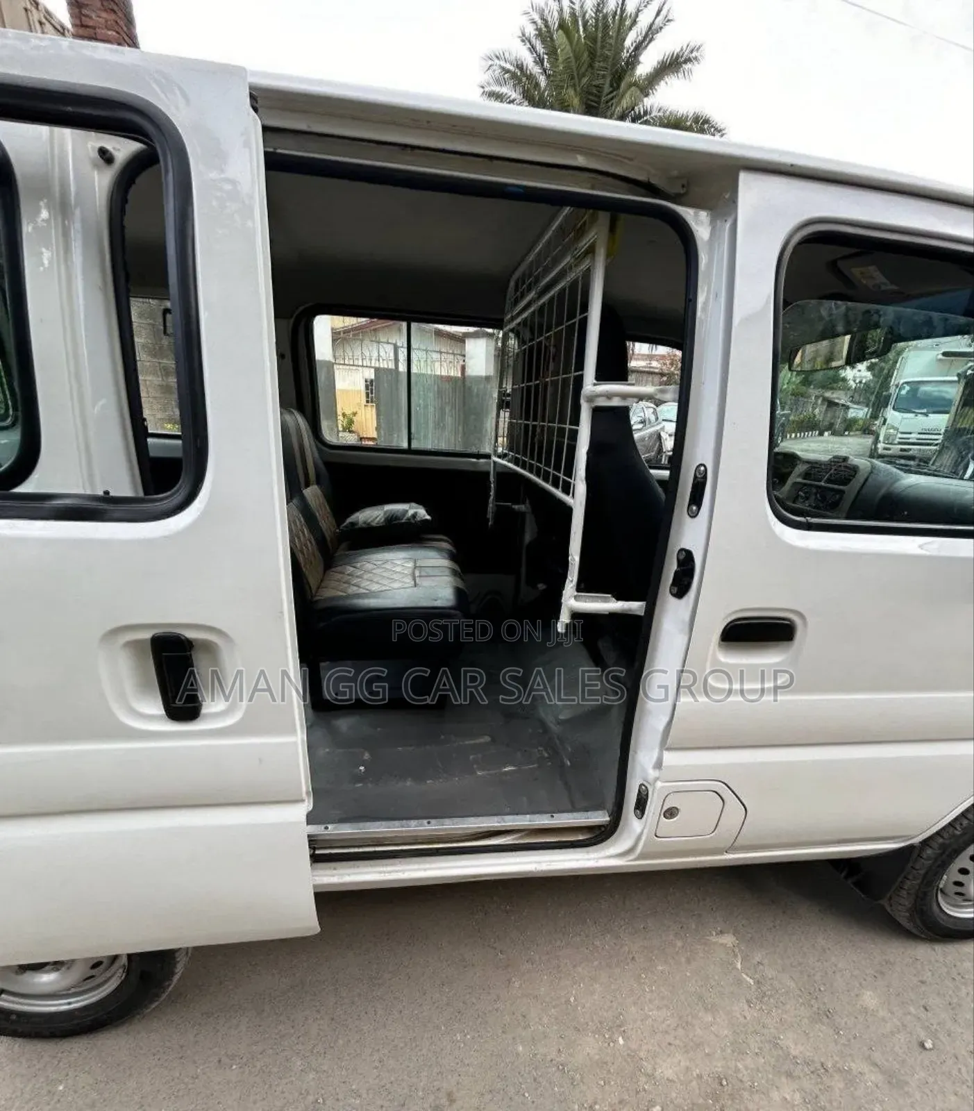 Suzuki APV Minibus 2024 Silver