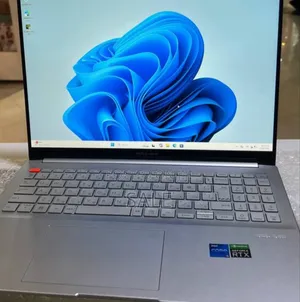 New Laptop Asus VivoBook 15 X505BA 16GB Intel Core i5 SSD 512GB