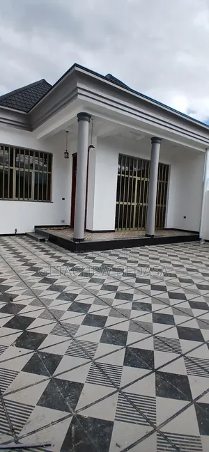 Furnished 6bdrm House in Oromia-Finfinne for sale