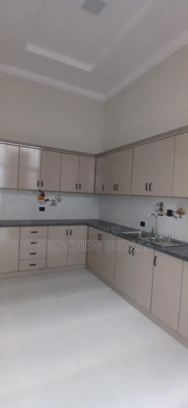 Furnished 6bdrm House in Oromia-Finfinne for sale