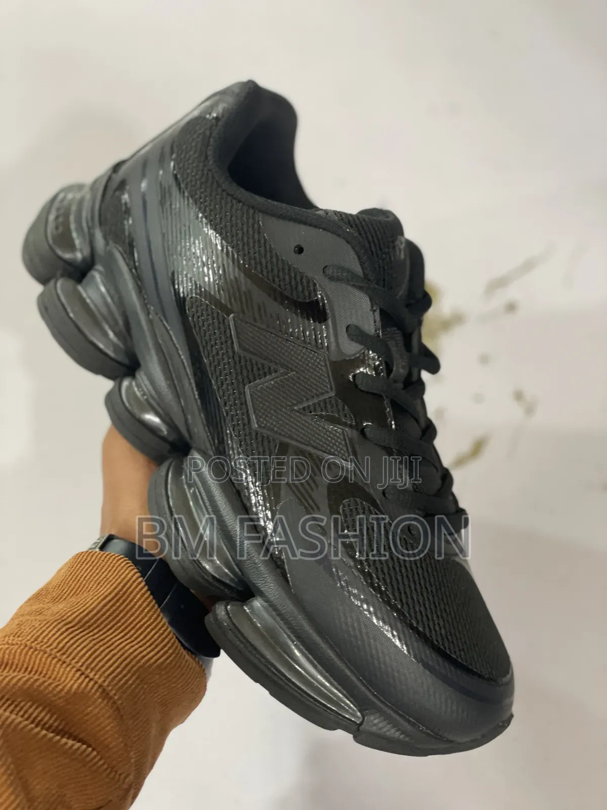New Balance 9060 Triple Black (The Ultimate Y2k Inspired Sneakers)