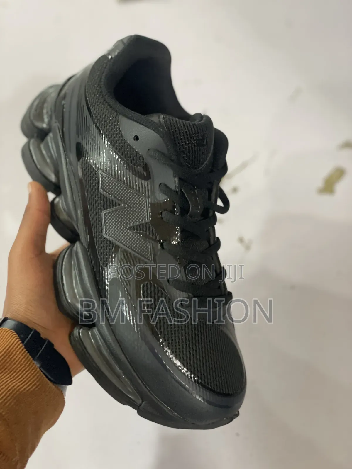 New Balance 9060 Triple Black (The Ultimate Y2k Inspired Sneakers)