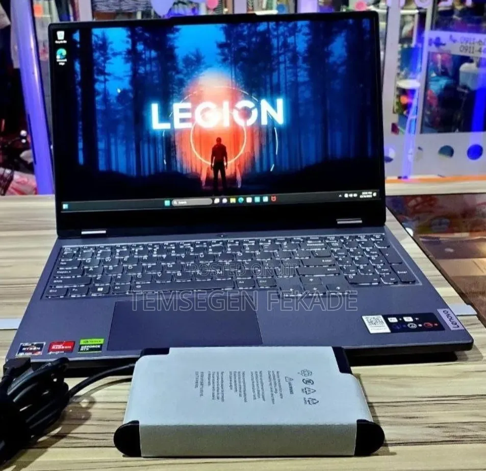 New Laptop Lenovo Legion Slim 5 16GB AMD Ryzen 7 SSD 512GB