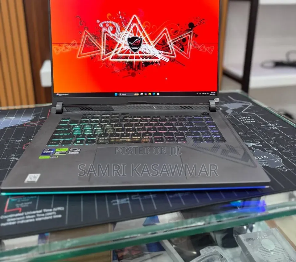 New Laptop Asus ROG Strix G15 16GB Intel Core i9 SSD 1T